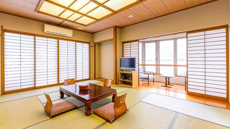 Unzen Obama Onsen Juraku Hotel Bagian luar foto